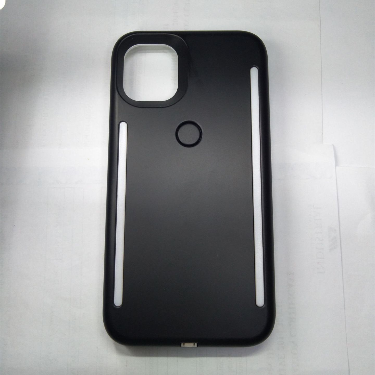 Beauty Fill Light Phone Case with Protective Cover for Ultimate Device Safety