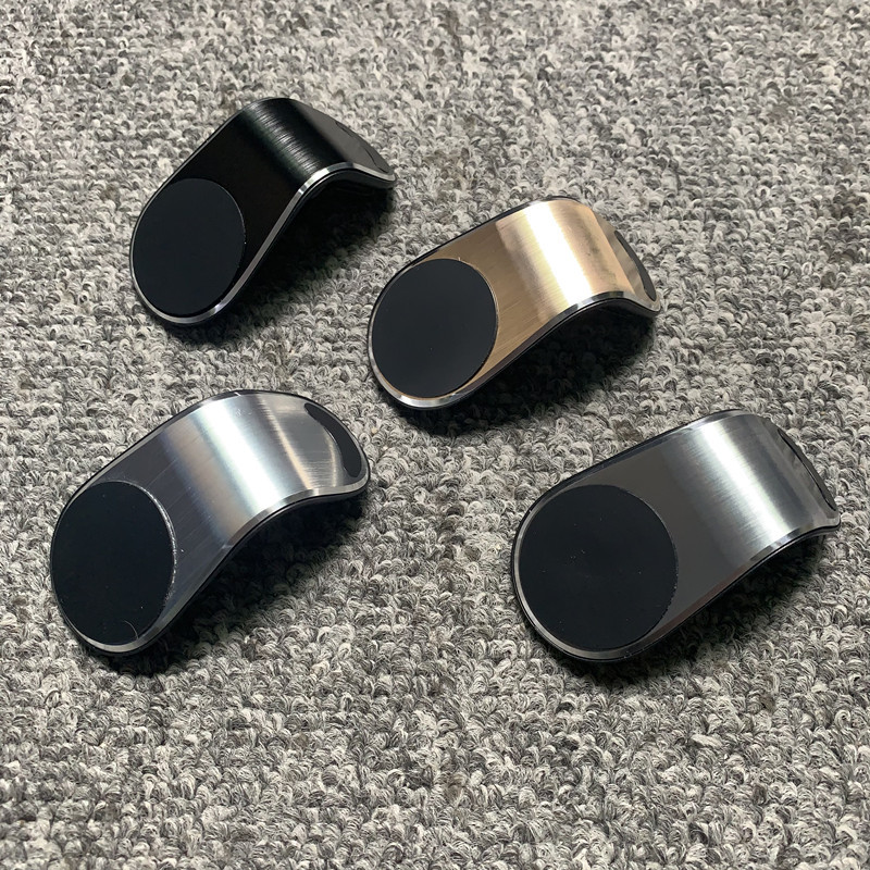 Multifunctional Car Magnetic Clip Bracket - Secure Your Essentials on the Go