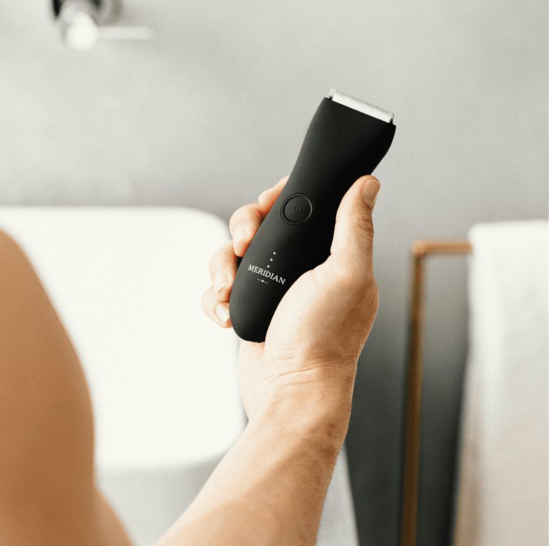 Waterproof Cordless Electric Body Hair Trimmer for Effortless Grooming