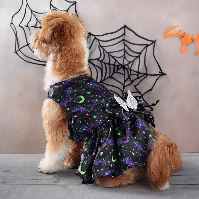 Angel Wings Pet Costume - Spooky Halloween Dog Outfit for Festive Fun