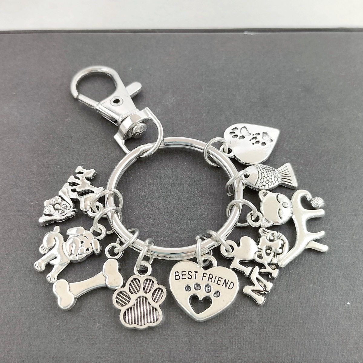 Dog Bones Cat Fish Paw Prints - Best Friend Pet Key Ring for Dog Lovers