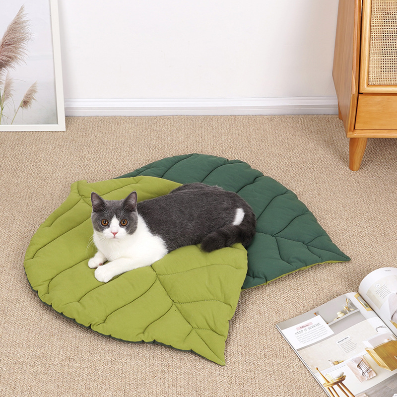 Leaf-Shaped Soft Dog Bed Mat | Machine Washable Crate Pad for Large, Medium & Small Dogs and Cats - Comfortable Kennel Mattress