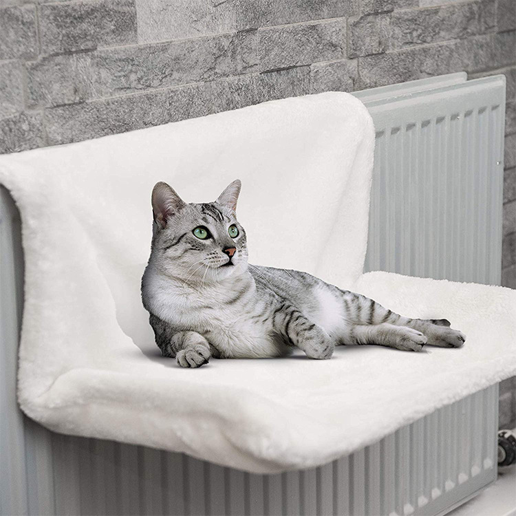 Iron Frame Cat Bed - Cozy Cat Hammock Radiator Bed for Ultimate Comfort