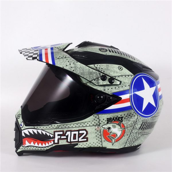 Versatile On-Road & Off-Road Battery Electric Vehicle Helmet for Safety - Image 2