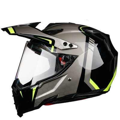 Versatile On-Road & Off-Road Battery Electric Vehicle Helmet for Safety - Image 3
