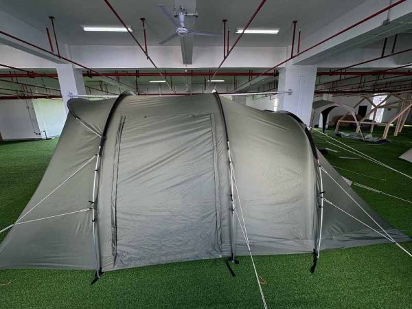 Spacious 4-Season Camping Tunnel Tent for All Weather Adventures - Image 5