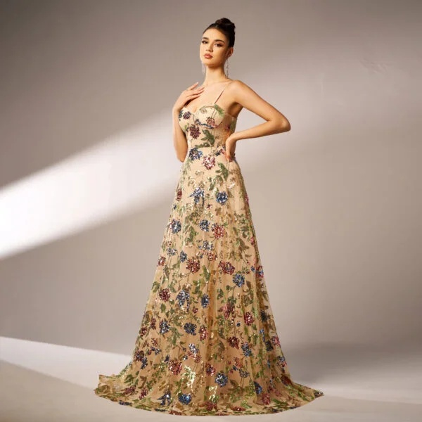 Chic Sleeveless Sequined Suspender Evening Gown for Sophisticated Occasions - Image 6