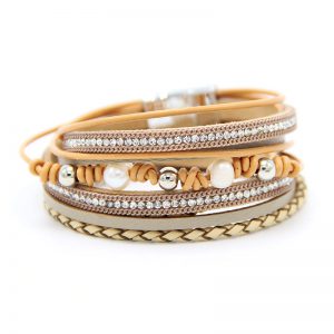Stylish Magnetic Snap Cowhide Woven Pearl Bracelet for Fashion Enthusiasts