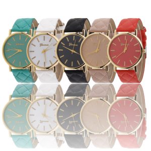 Stylish Women's Fashion Watch Featuring a Chic Mesh Twill Strap