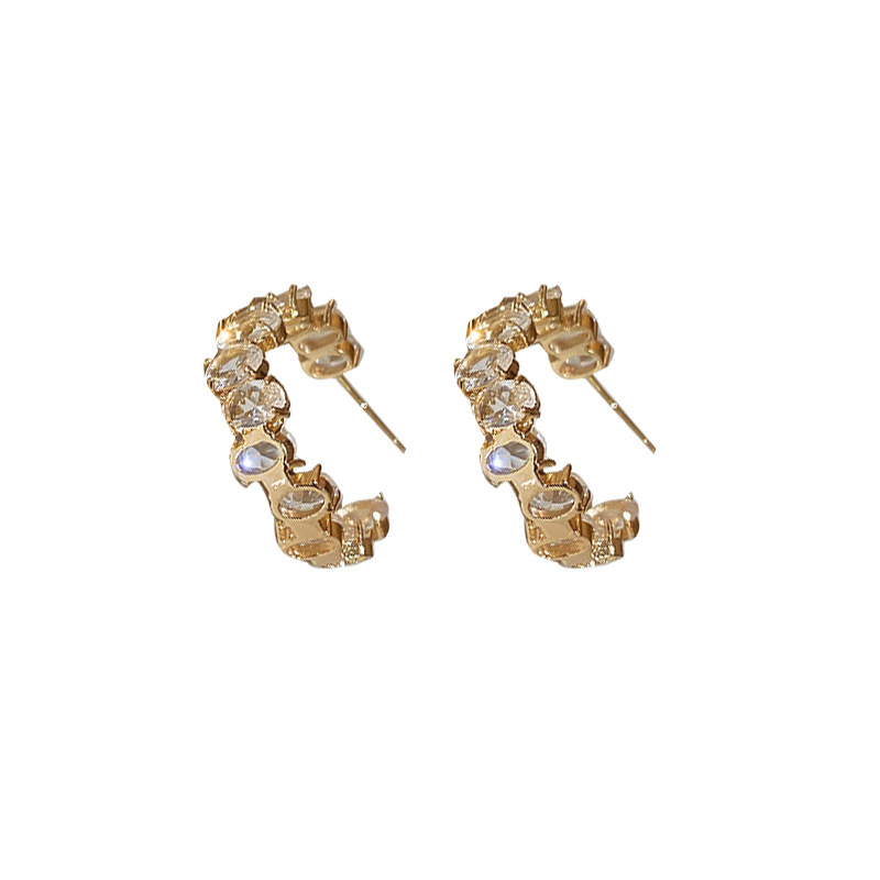 Chic French Vintage C-Shaped Zircon Geometric Earrings for Elegant Style - Image 5
