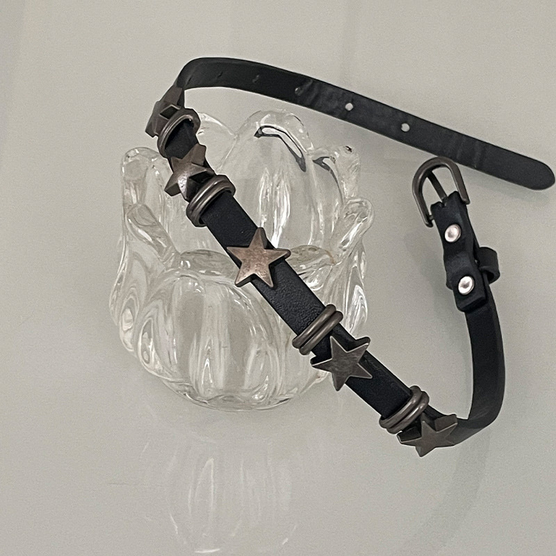 European and American Vintage Personalized Five-Pointed Star Necklace - Image 3