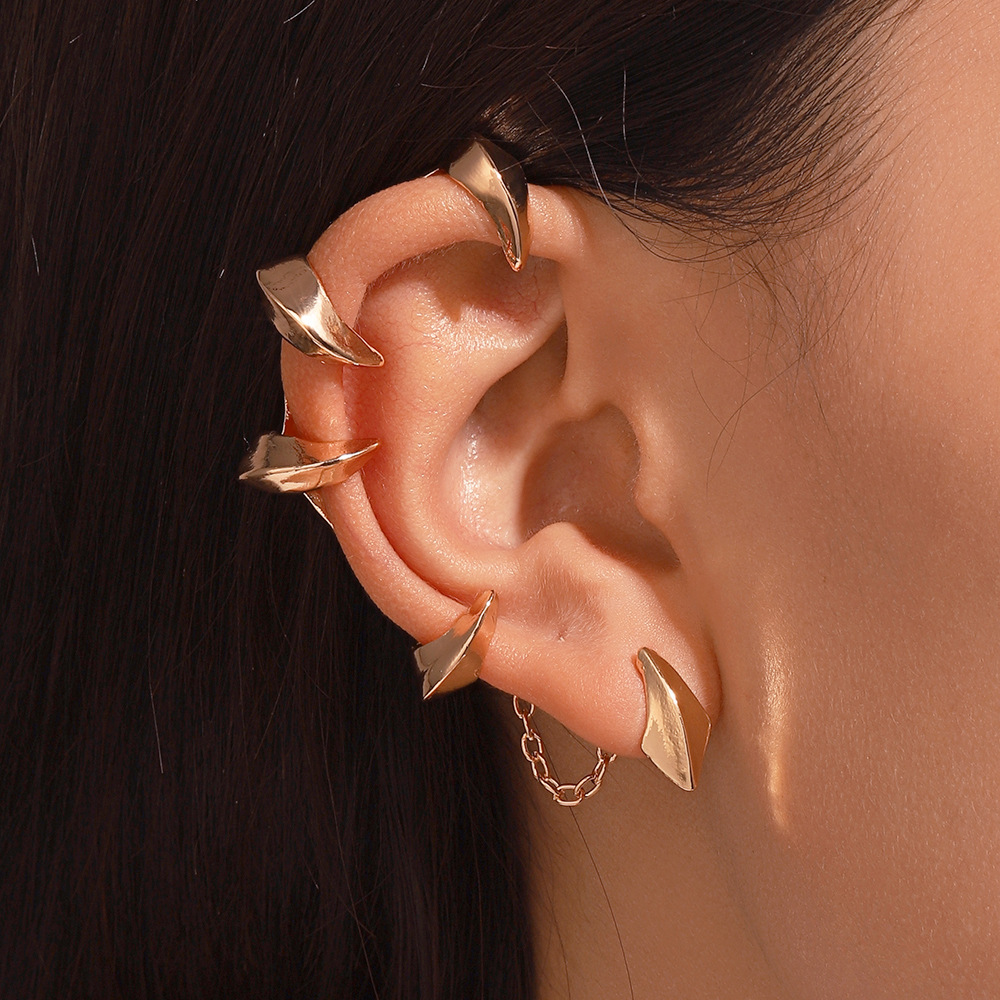 Punk Devil-Clawed Earrings in Gothic Style - Alloy Ear Clip & Ear Hook Jewelry - Image 2