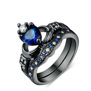 Crown Love Sapphire Ring for Women – Exquisite and Elegant Jewelry
