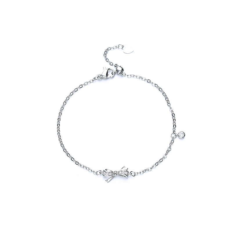 Elegant Cold Light Luxury Personalized Diamond Bow Bracelet for Girlfriends