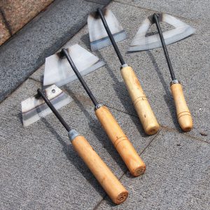 Compact Household Hoe for Efficient Vegetable Planting