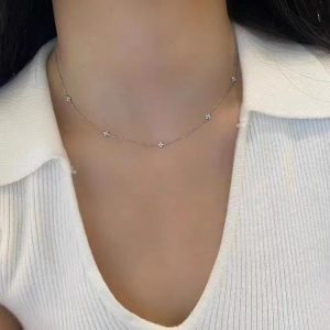 S925 Sterling Silver & 18K Gold Plated Light Luxury Star Elegance Clavicle Chain