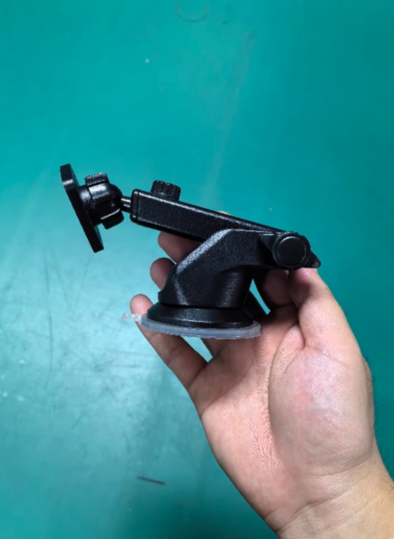 1026-inch Full Touch Screen All-in-One Car Navigation System with Front and Rear HD Dual Recording and Split Screen Display - Image 5