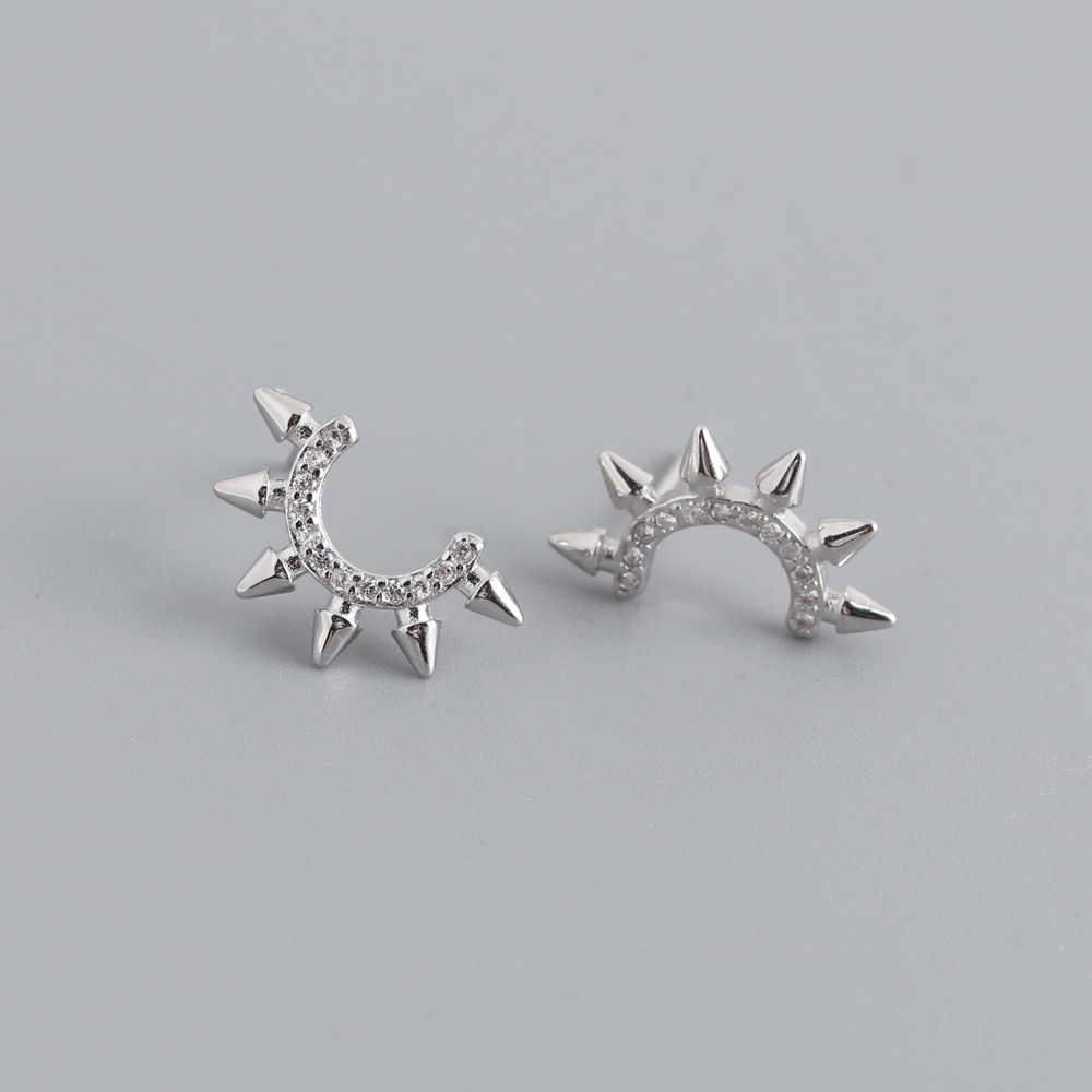 Punk Pointed Tapered S925 Sterling Silver Diamond Earrings for Unique Style - Image 7