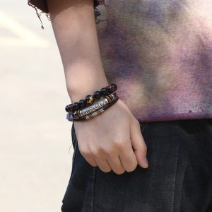 Chinese Style Six Words Mantra Men's Bracelet - Spiritual Energy Accessory