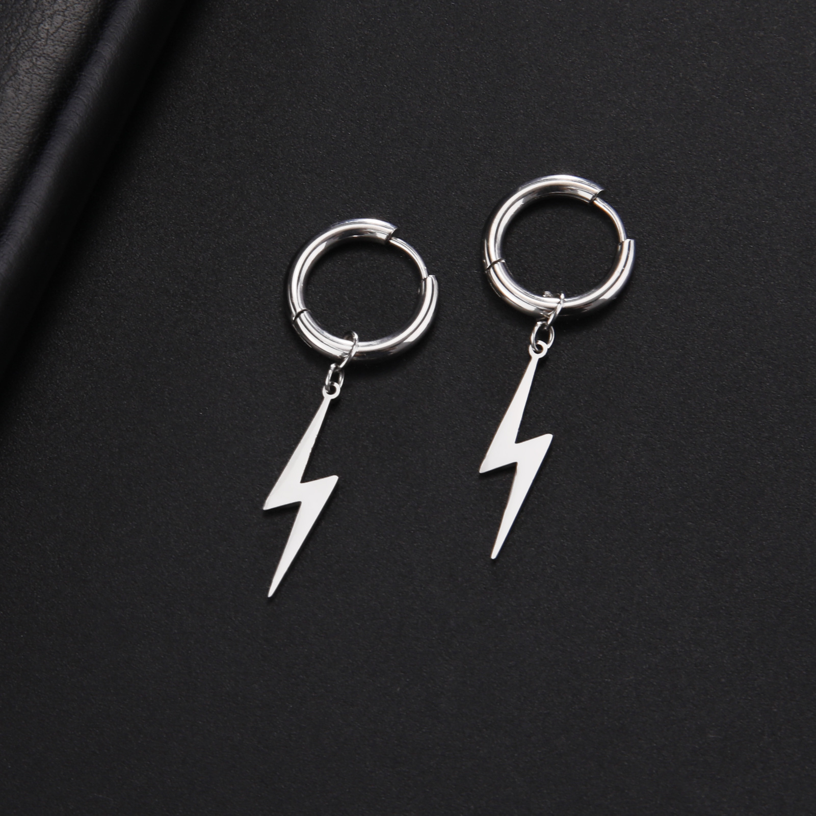 Wild Temperament Stainless Steel Women's Earrings - Stylish & Durable Design - Image 2