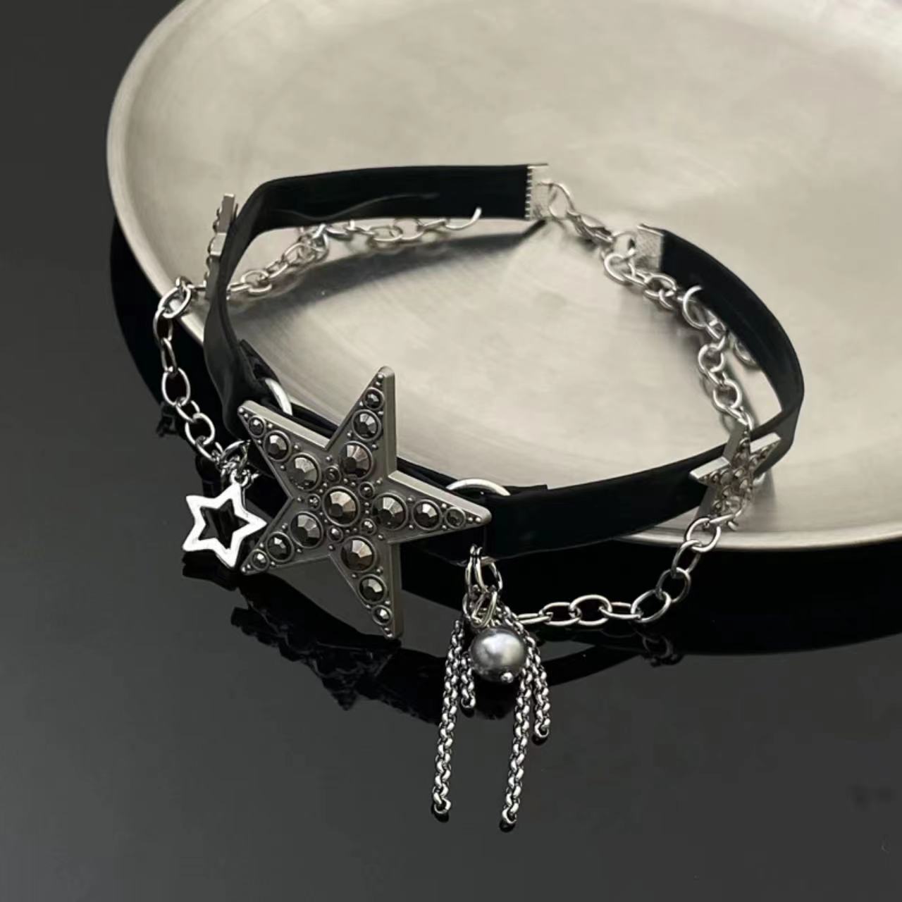 Gothic Punk Subculture Hot Girl Y2G Pentagram Tassel Necklace - Trendy Accessory - Image 3