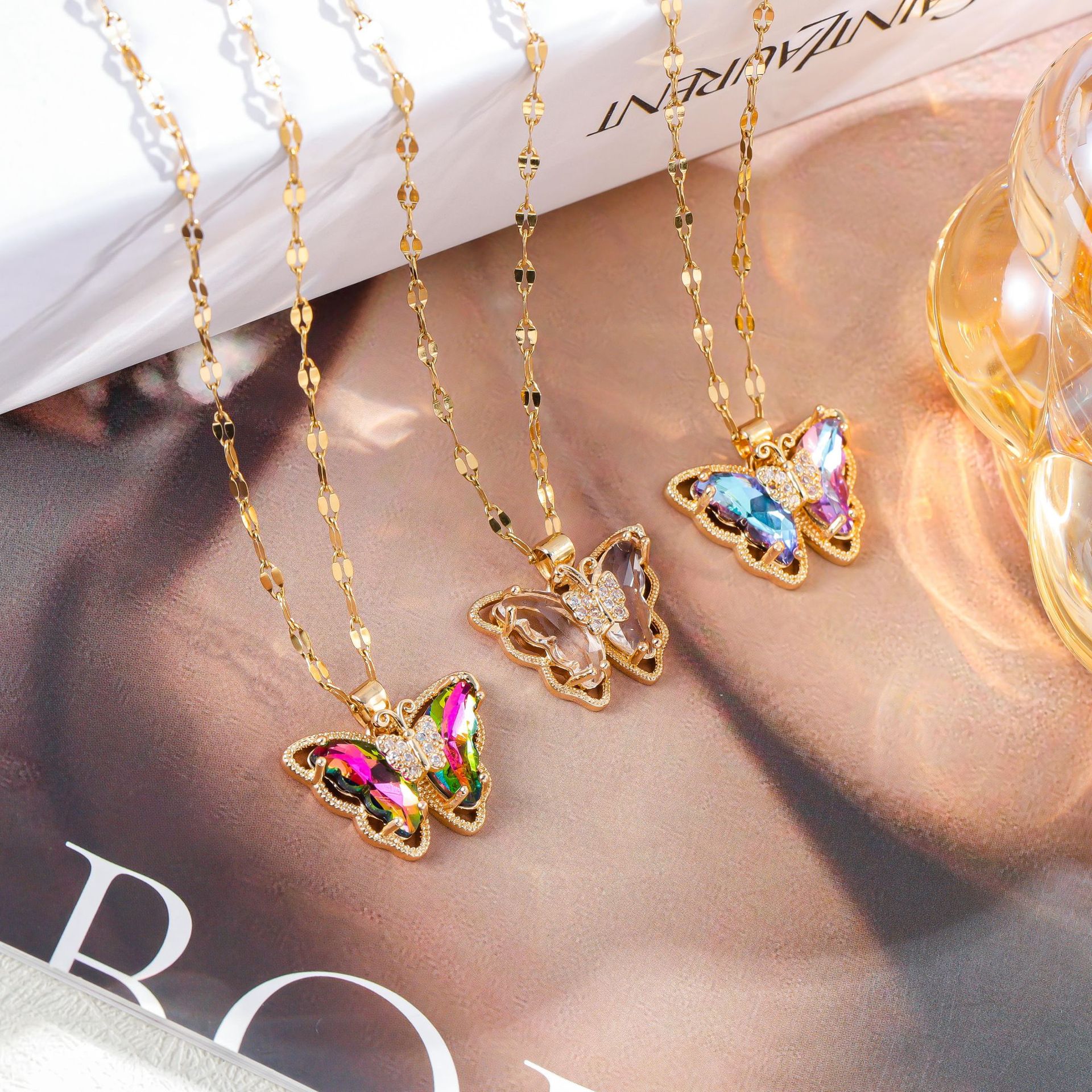 Fashionable Butterfly Necklace for Women - Simple Micro Inlaid Zircon Clavicle Chain - Image 11