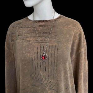 Stylish Red Heart Of Thorns Necklace - New Design for Elegant Looks