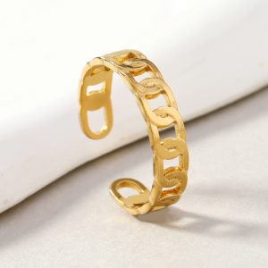 Stylish Stainless Steel Ornament with Unique Geometric Design for Fashion Enthusiasts