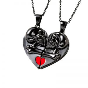 Punk Retro Skull Pendant Necklace for Halloween - Heart-Shaped Magnetic Love Skull Couple Jewelry