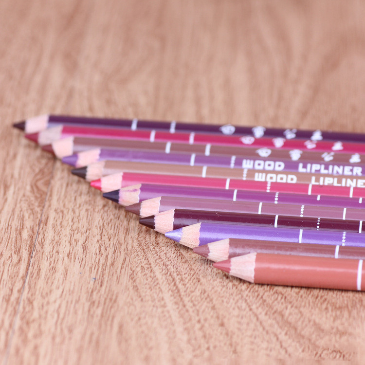Long-Lasting Waterproof Eyeliner Lip Pencil for Perfect Definition - Image 4
