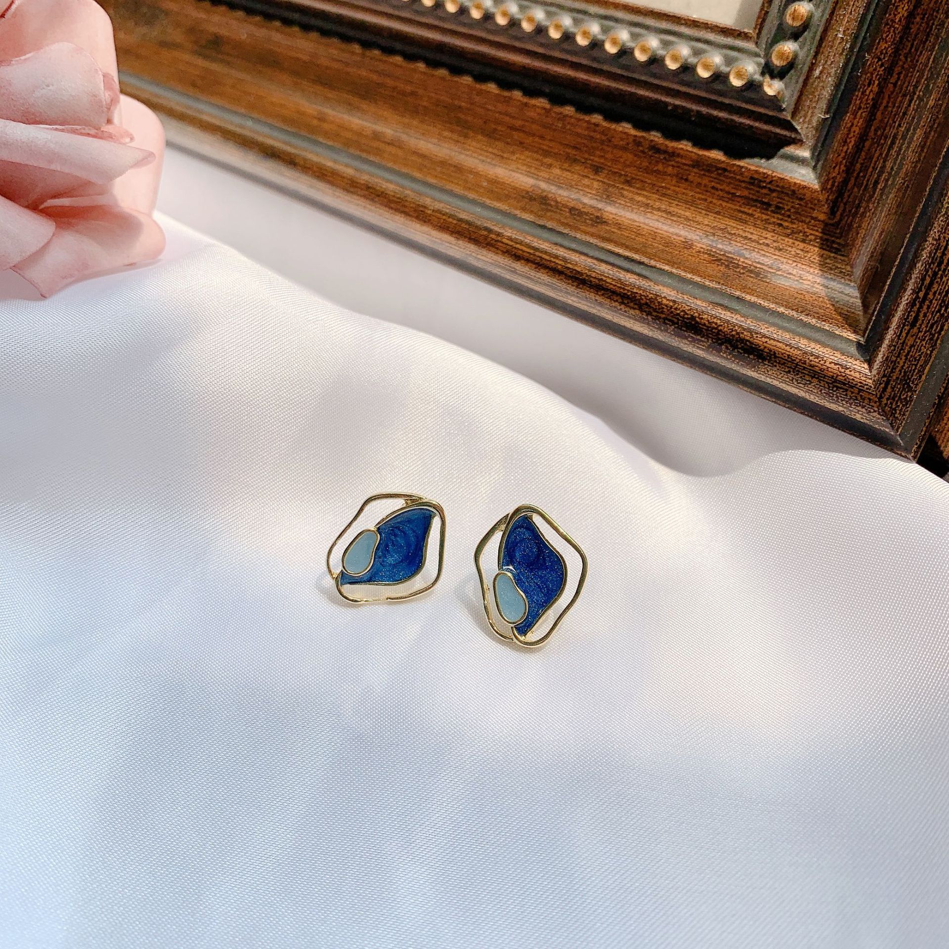 S925 Silver Stud Earrings for Women - Elegant and Simple Small Design - Image 2