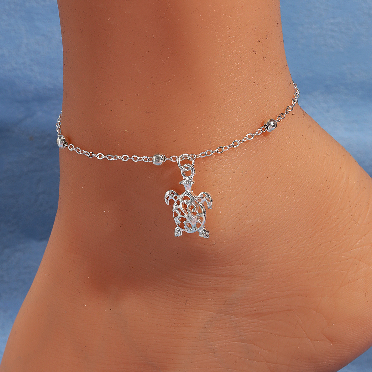 Creative Beach Small Turtle Anklet - Perfect Accessory for Ocean Lovers