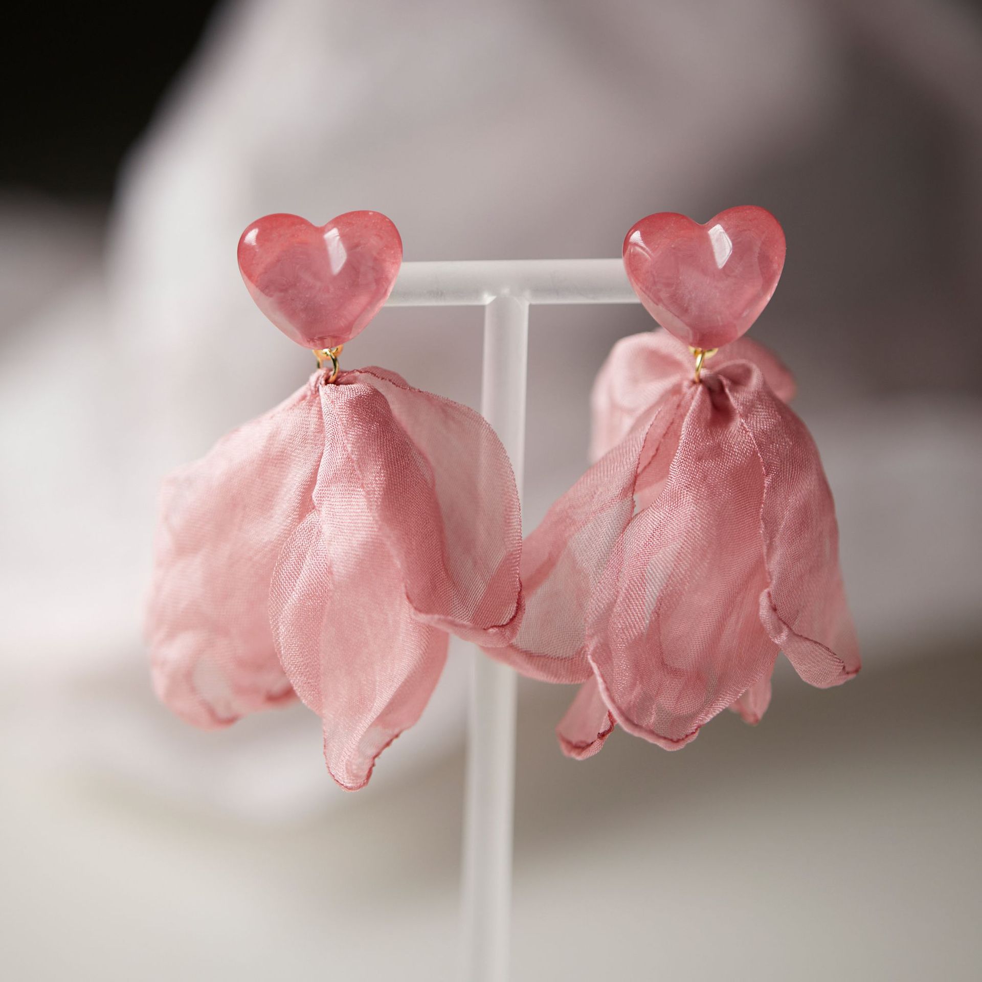 Exaggerated Love Heart Flowers Seaside Color Earrings for Stunning Style - Image 3