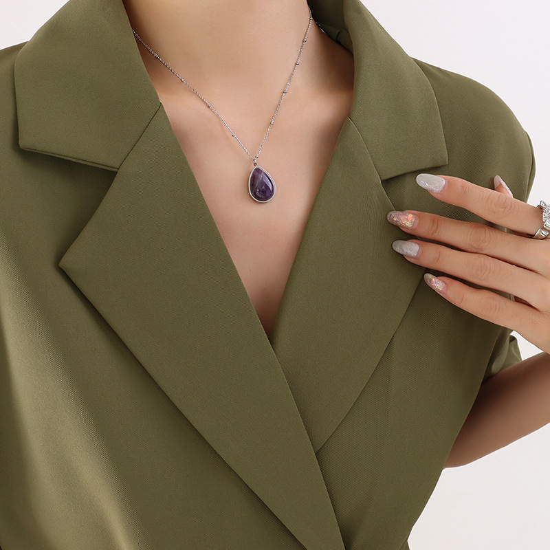 Customized Natural Raw Gemstone Clavicle Chain with Drop-Shaped Oval Pendant Necklace - Image 8