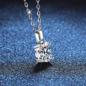 1 Carat D Color Moissanite Necklace - Stunning Brilliance & Elegance