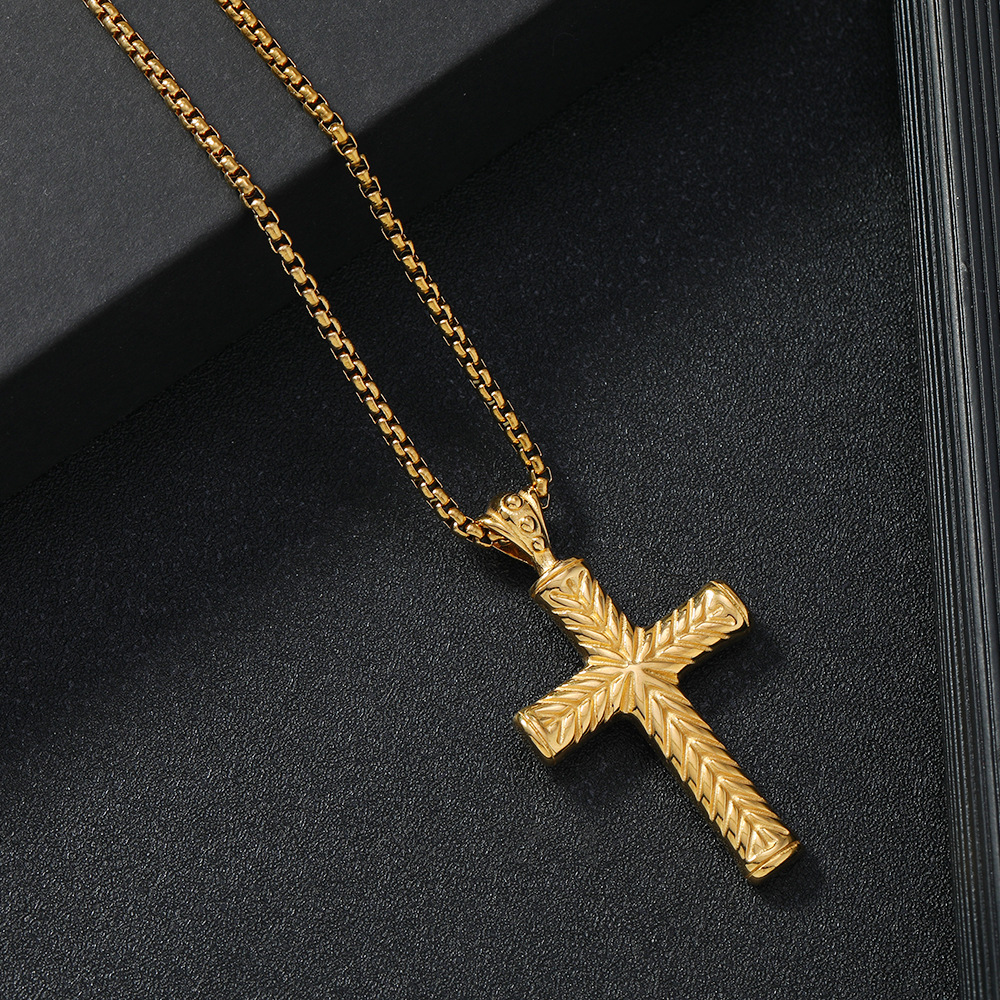 Men's Fashion Stainless Steel Cast Cross Pendant - Stylish & Durable Accessory