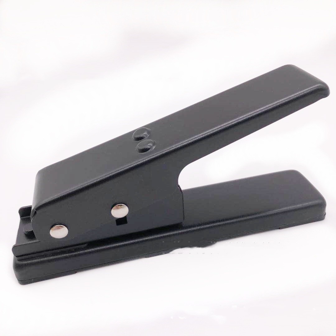 Gold Metal Guitar Pick Card Cutter - Essential Accessories for Musicians - Image 3