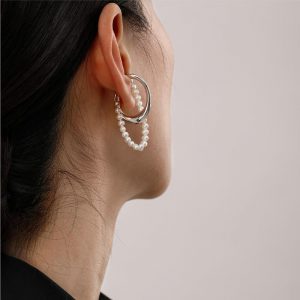 Stylish Pearl Ear Clips for Women - Non-Pierced Earrings for Elegance