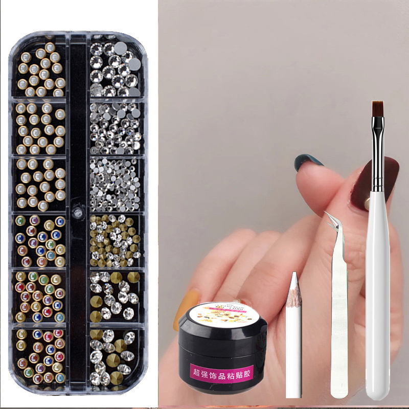 Mixed Box of Metal Rivets and Rhinestone Nail Decorations for Stunning Nail Art - Image 9