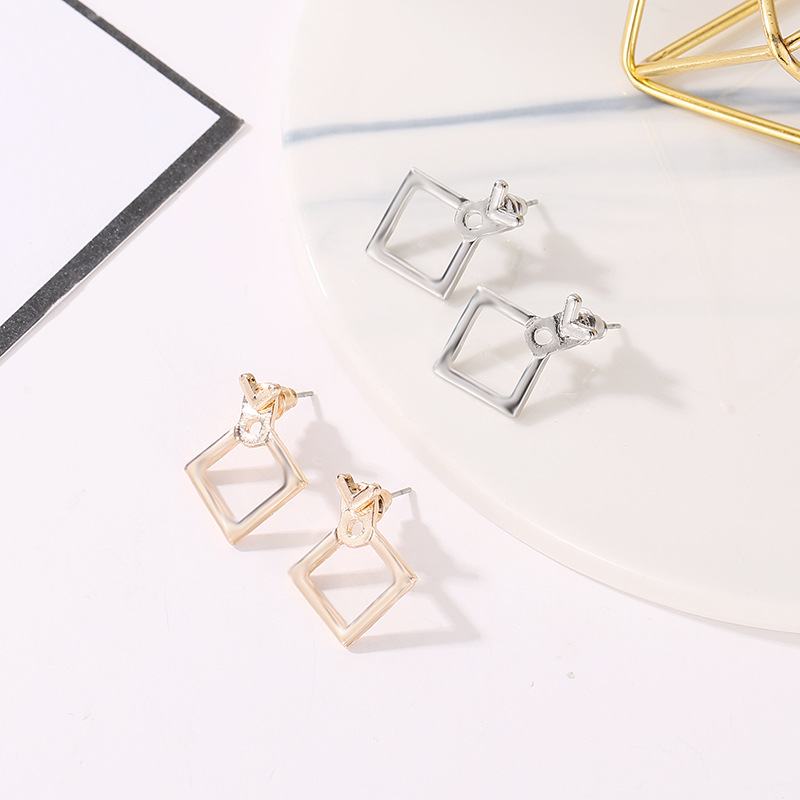 Stunning Hollow Diamond Square Stud Earrings for Elegant Style - Image 7