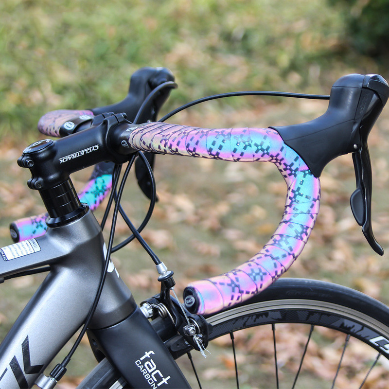 Dynamic Color-Changing Tape for Creative Projects and Crafts - Image 4