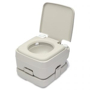 Compact Outdoor Toilet with 41x36x30cm T-Flush for Convenient Use