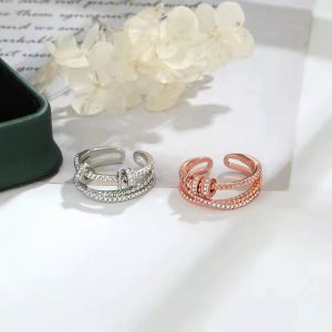 Elegant 18K Gold Plated Women's Micro Inlaid Zircon Spinning Ring