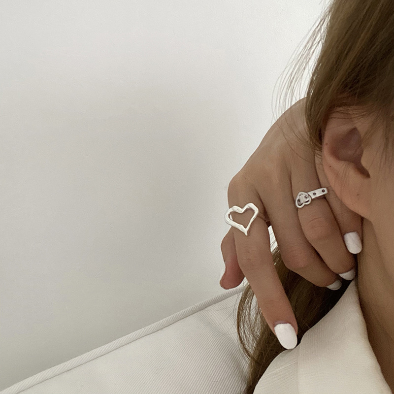 Korean Niche Design Women's Hearts Ring - Fashionable High-End Light Luxury - Image 8