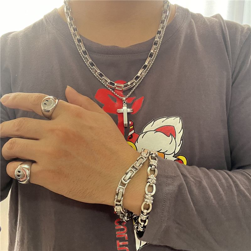 Men's Stainless Steel Cross Pendant Necklace - Stylish & Durable Faith Accessory - Image 4