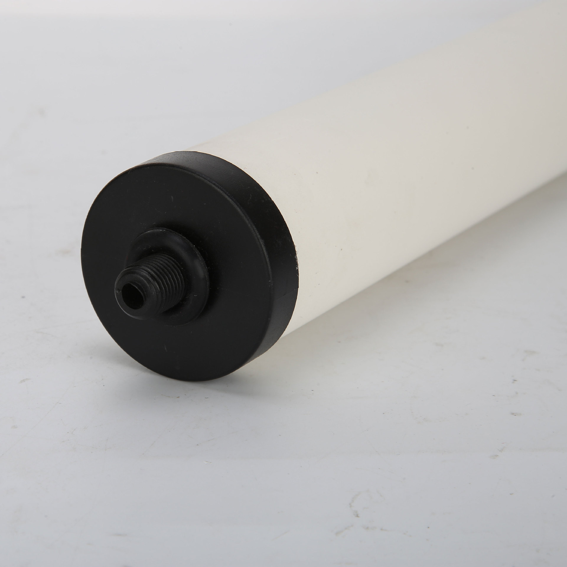 Premium Water Filter Element for Clean and Pure Drinking Water - Image 3