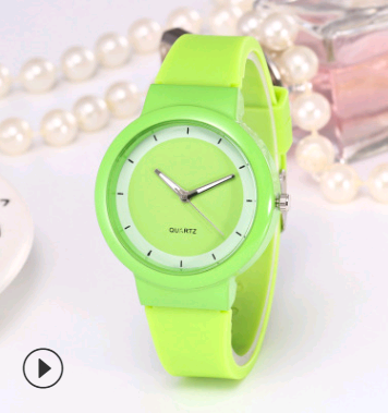 Stylish Casual Candy-Colored Silicone Quartz Watch for Everyday Wear - Image 6