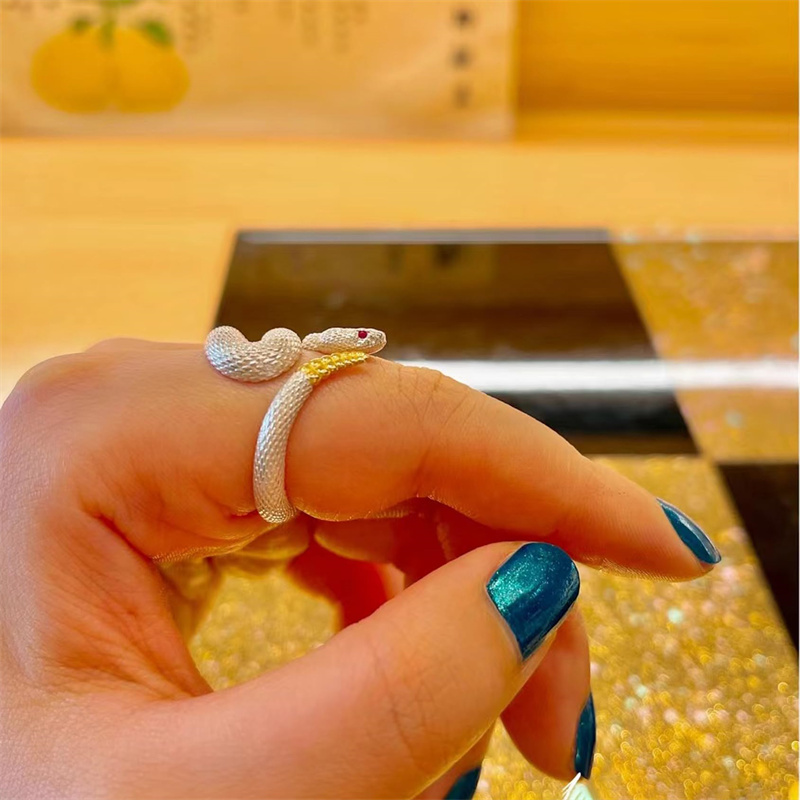 Stylish Adjustable Snake Ring for Men & Women | Exquisite Punk Black & White Rattlesnake Couple Ring | Gothic Luxury Fashion Jewelry Gift - Image 10