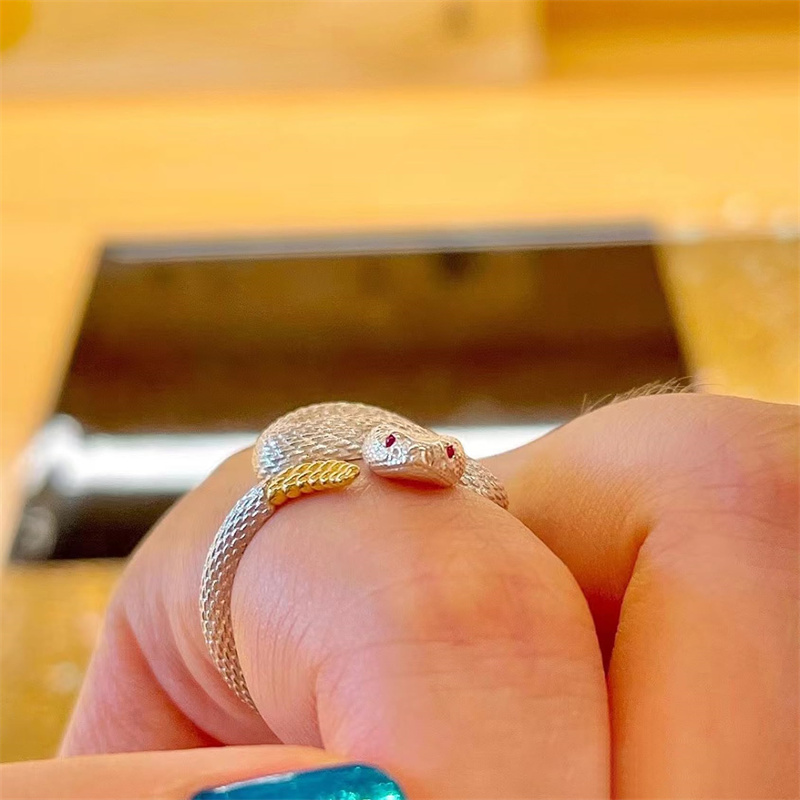 Stylish Adjustable Snake Ring for Men & Women | Exquisite Punk Black & White Rattlesnake Couple Ring | Gothic Luxury Fashion Jewelry Gift - Image 12