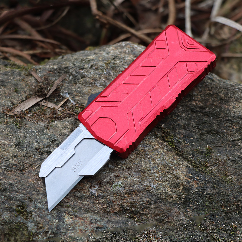 Alloy Outdoor Folding Knife with Removable Blade for Versatile Use - Image 3